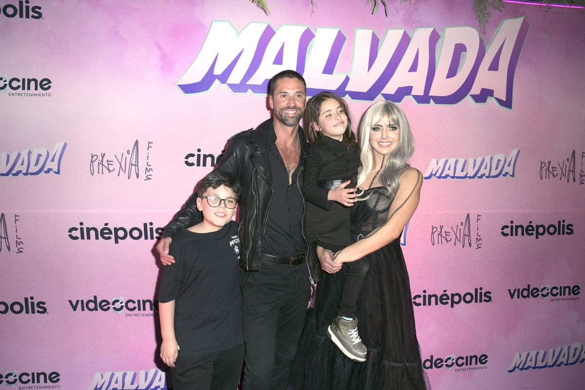 El actor le dedicó un mensaje a su primogénito, quien convive con Michelle Renaud