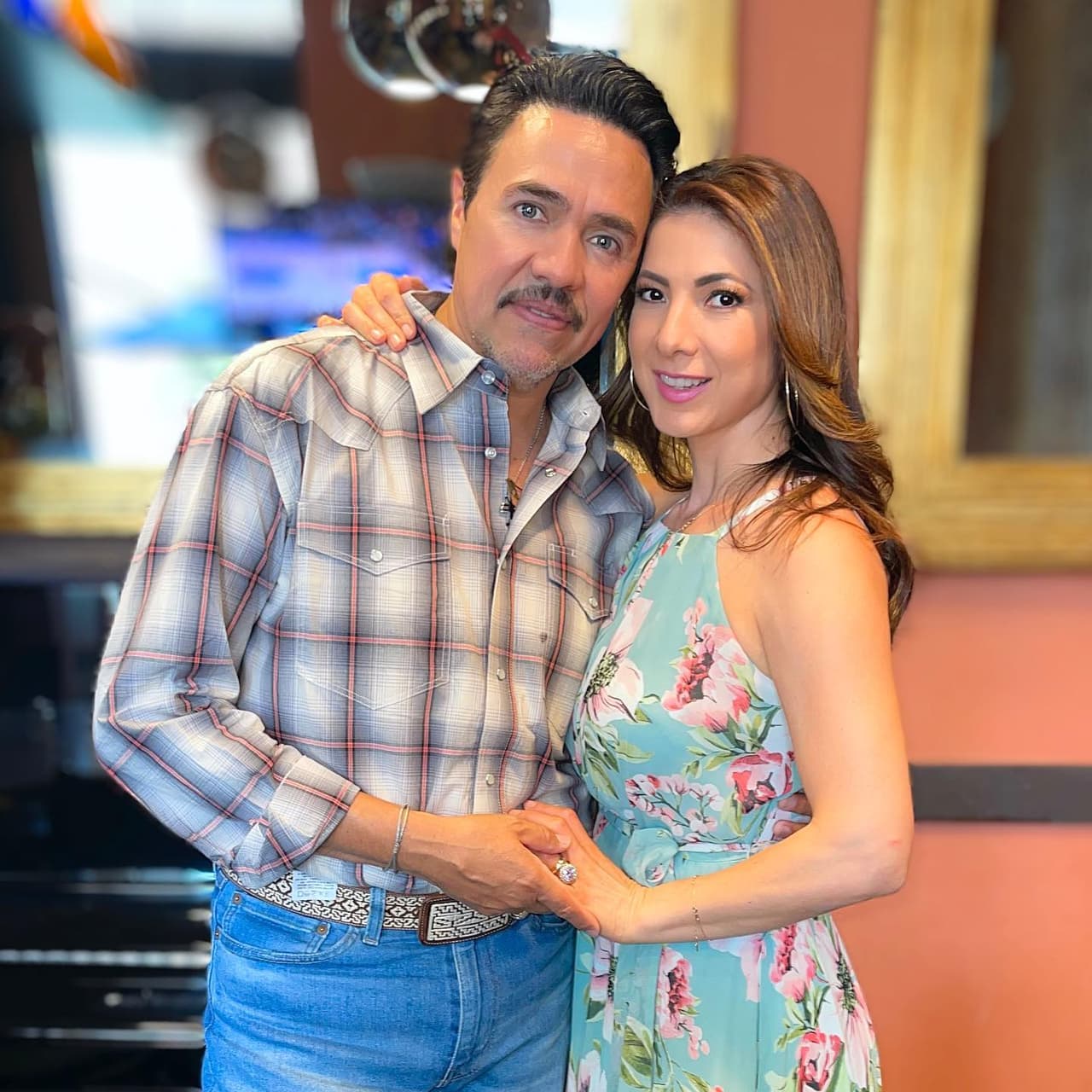 La cantante presumió la graduación del mayor de sus hijos varones.