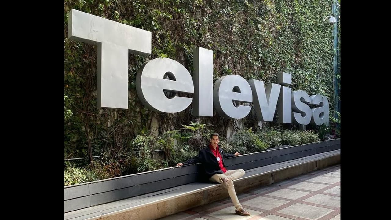 Emilio Levy, hijo de Mariana Levy, retoma sus estudios de actuación