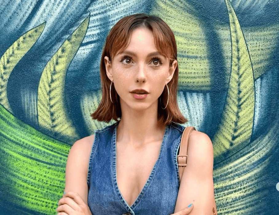 Natalia Téllez se suma a tendencia de transparencias en su look más arriesgado