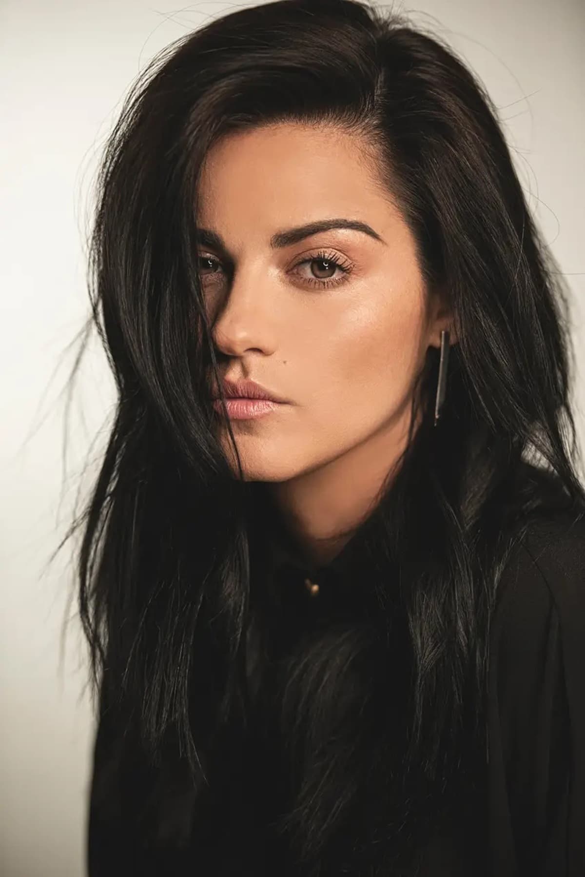 Maite Perroni hace confesión del cuarto de su bebé y cómo será el parto