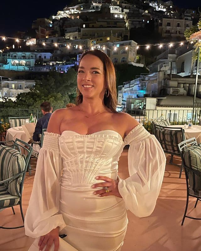 Adamari López destapa, por fin, reveladoras fotografías de sus vacaciones con Toni Costa y su hija
