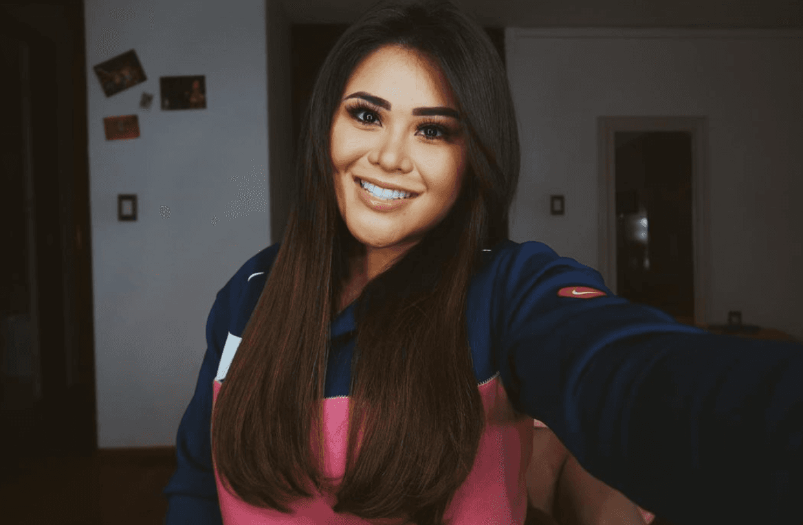 Gomita se somete a tratamiento estético en el rostro y comparte el proceso en video