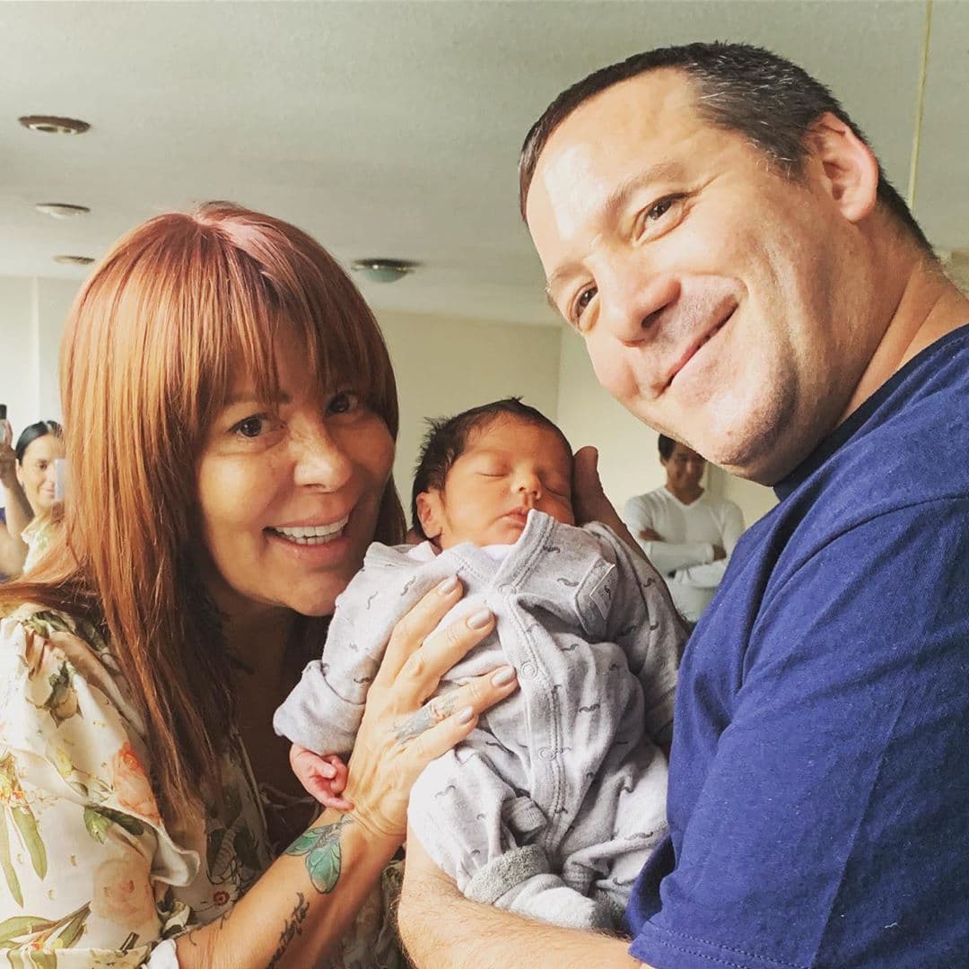 Alejandra Guzmán presume foto junto a su sobrino Apolo Alejandro, hijo de su hermano Luis Enrique Guzmán