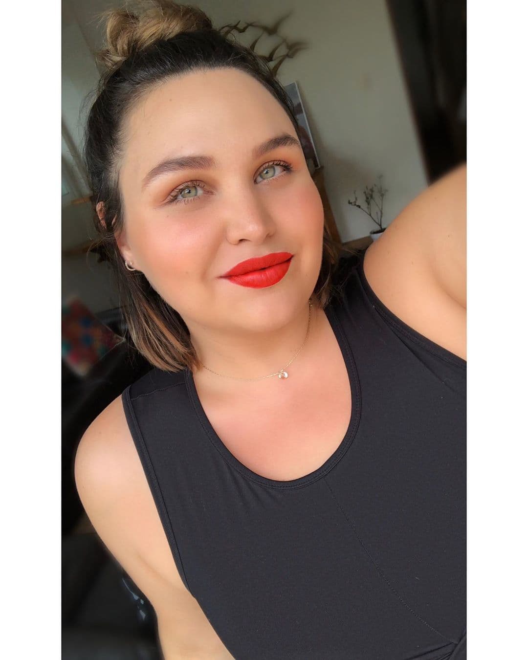 Estefanía Villarreal suspende su boda y explica por qué tomó esa decisión