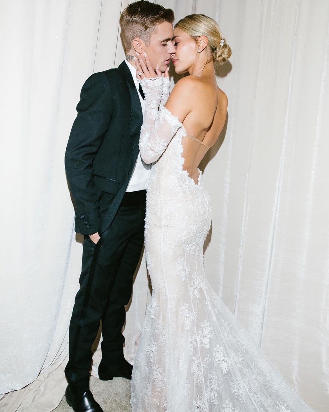 Justin Bieber y Hailey Baldwin se casaron el 30 de septiembre. De acuerdo con la revista ¡Hola! México, la ceremonia se realizó en el resort Montage Palmetto Bluff en Bluffton, Carolina del Sur.
