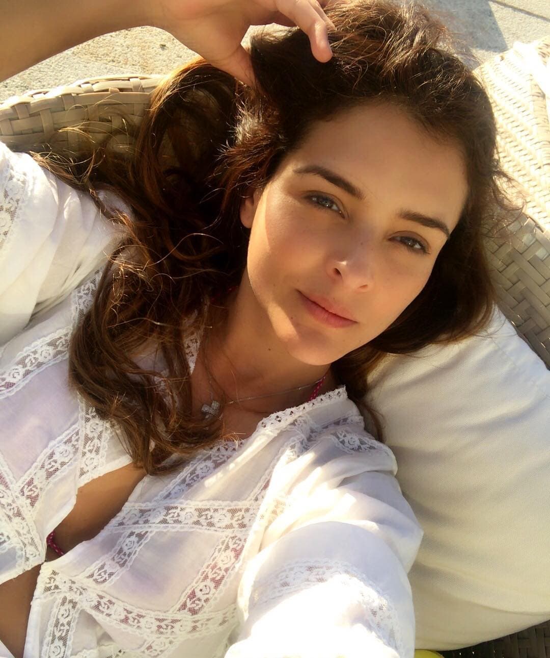 La actriz mostró la mascarilla que utiliza para lucir una piel perfecta