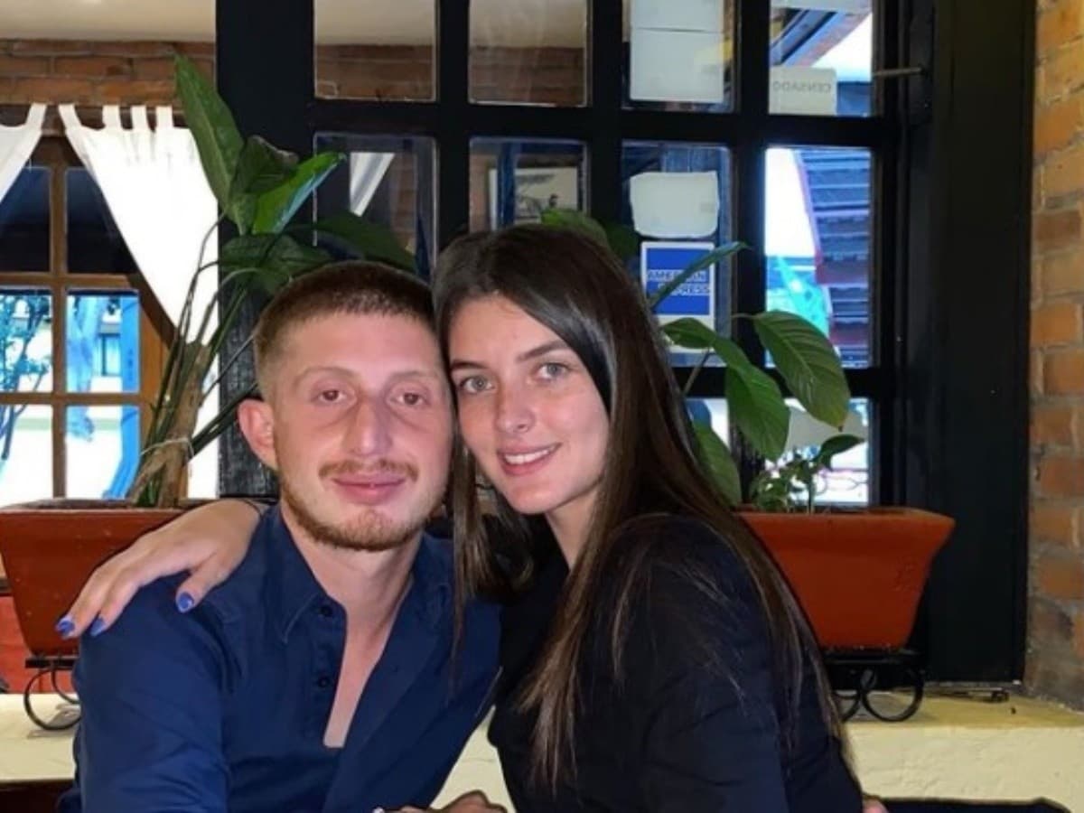 Prometida de Octavio Ocaña conmueve al aparecer vestida de novia tras muerte del actor