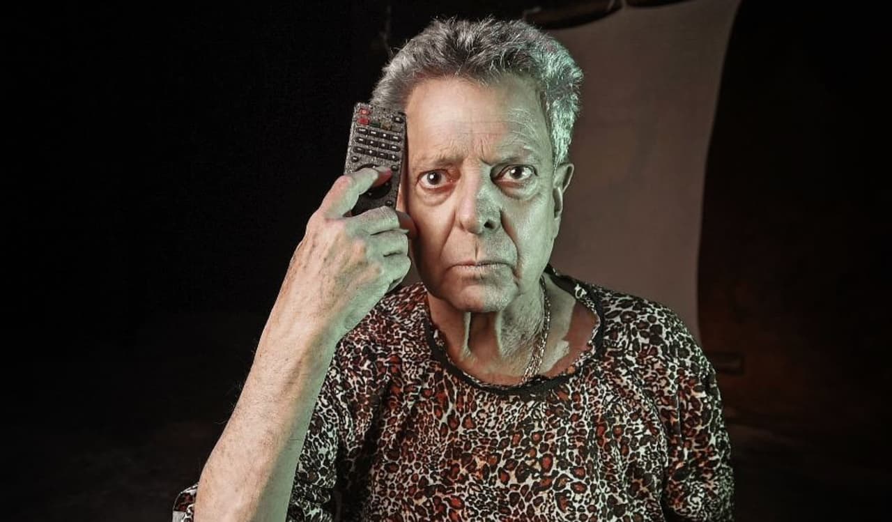 César Bono.