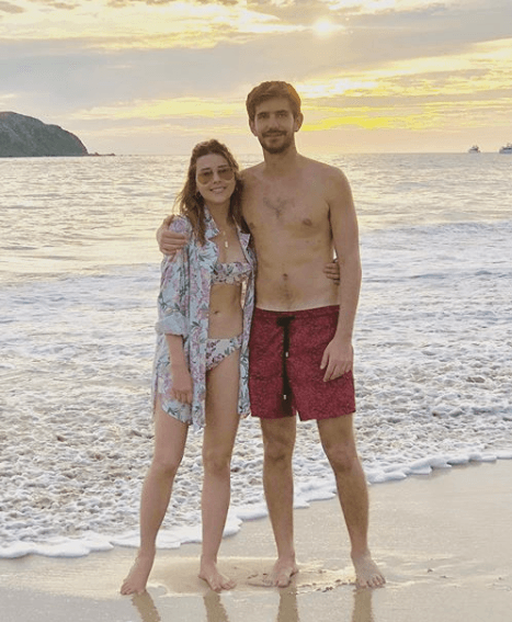 Desde que hizo público su romance con Rodrigo Saval, en agosto de 2019, Paulina Goto ha compartido con sus millones de seguidores en redes sociales lo feliz que es junto a él, quien es algunos centímetros más alto que ella.