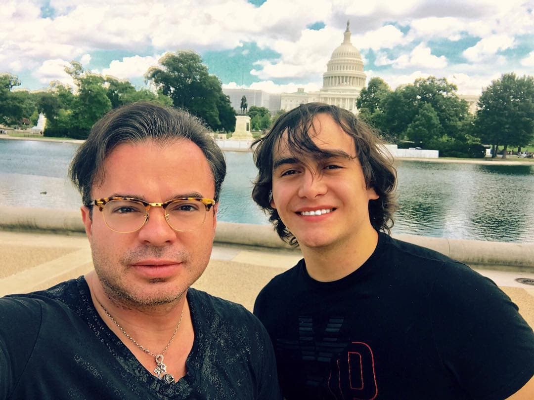 Esposo de Maribel Guardia devastado revela cómo está la actriz tras la muerte de Julián Figueroa