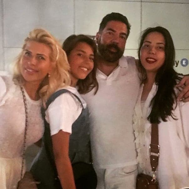 Natasha estudió diseño y en redes sociales mostraba su pasión por la moda, viajes, pero sobre todo su amor incondicional hacia sus padres y hermanos.