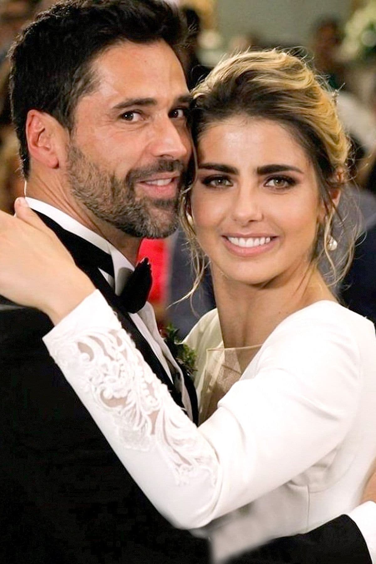 Michelle Renaud y Matías Novoa confirmaron su romance tras meses de especulaciones.