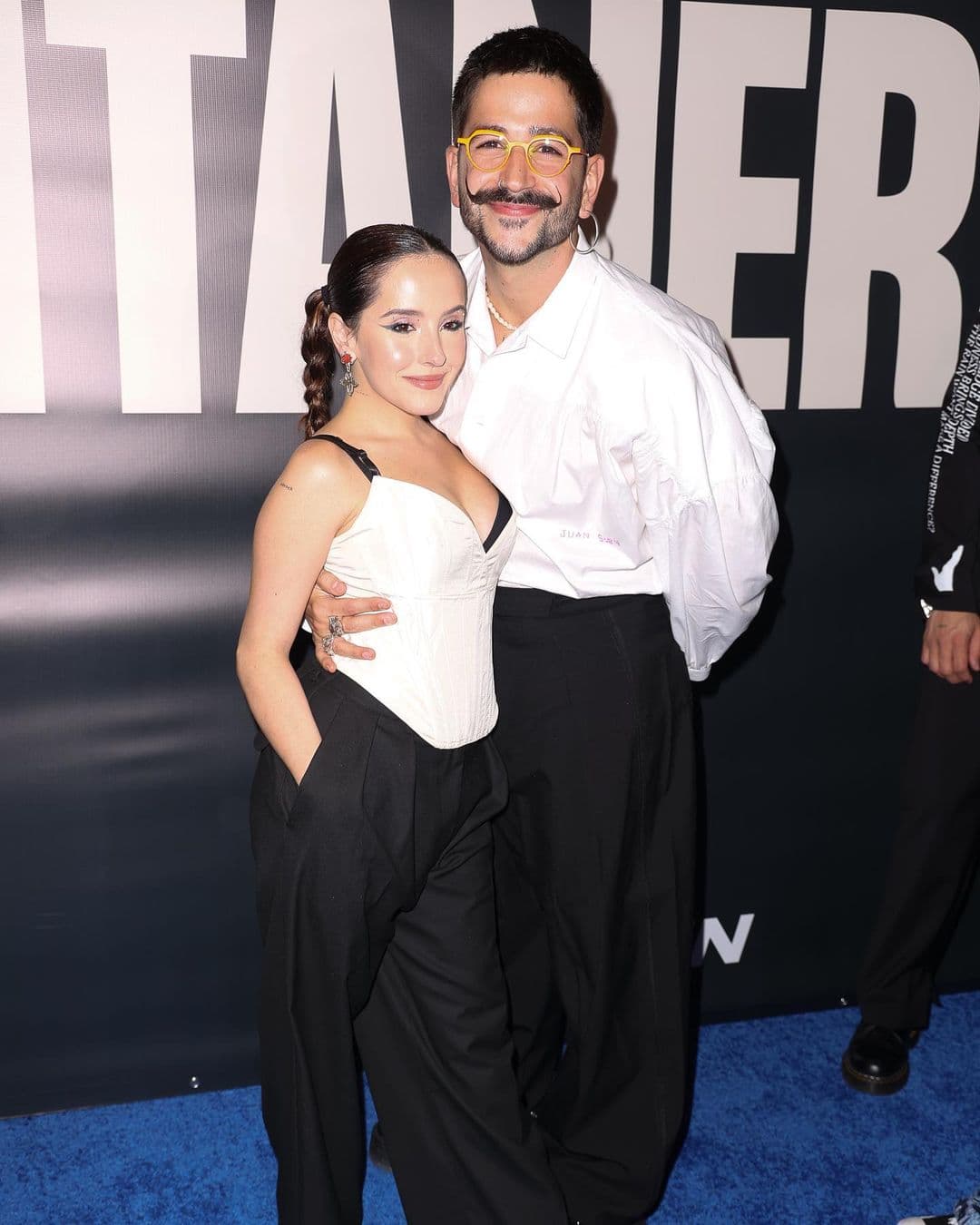 Camilo y Evaluna celebran aniversario con romántica cena y tiernas fotos