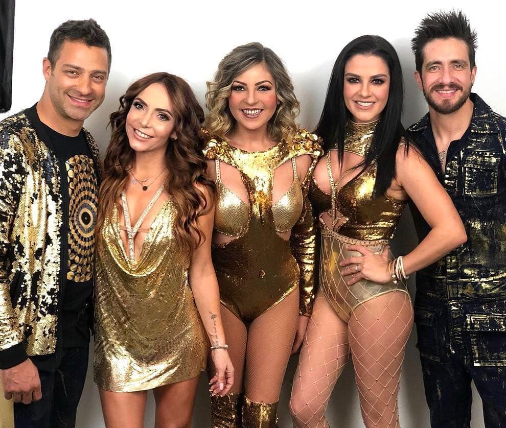 Ari Borovoy, Erika Zaba, Mariana Ochoa, Lidia Ávila y Oscar Schwebel son los integrantes de OV7