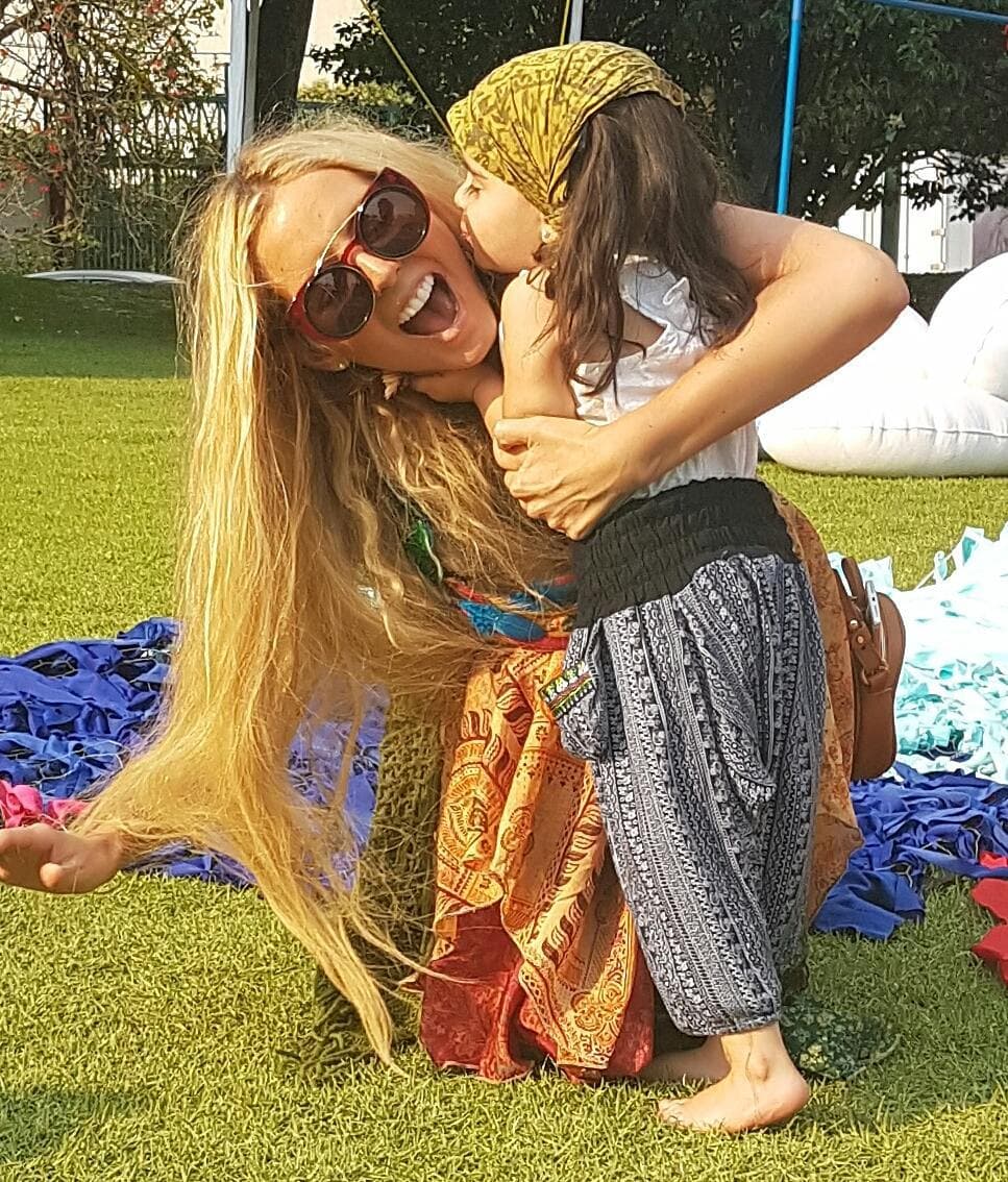 ¿Sabías que es madre de una niña de cuatro años llamada Carlota, fruto de su relación con el empresario Bobby Domínguez?