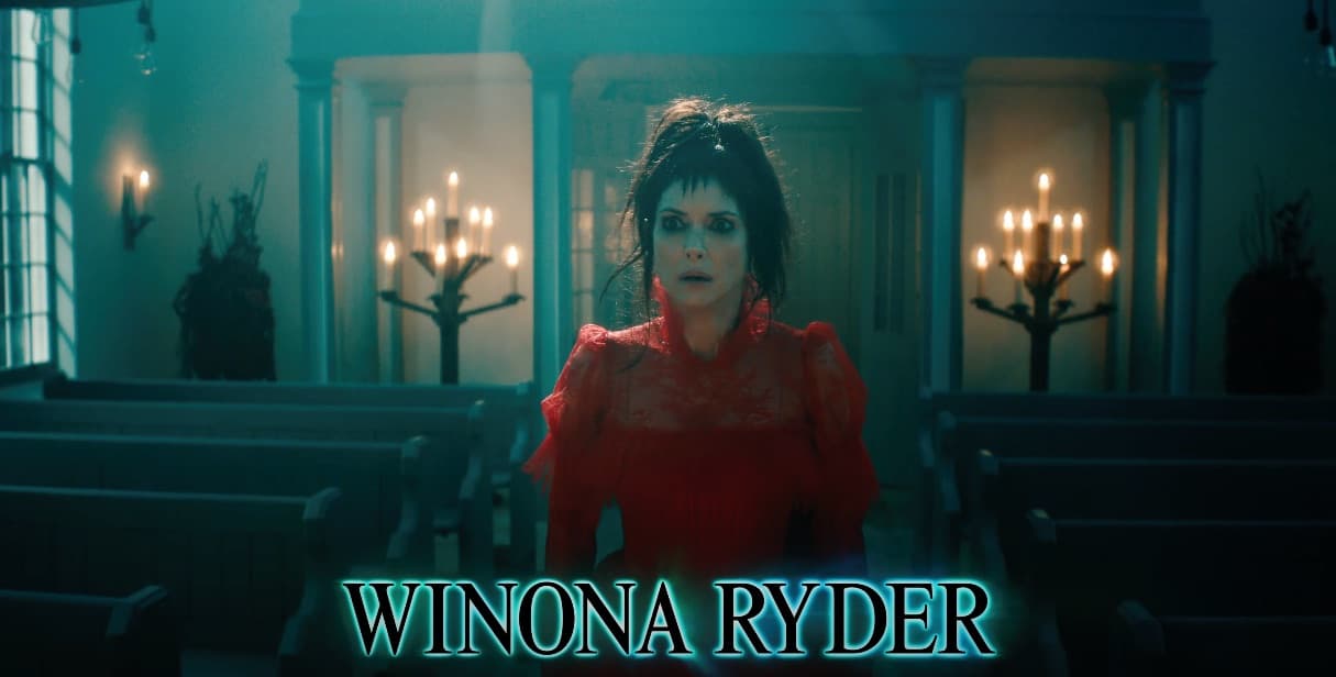 Winona Ryder usa nuevamente el famoso vestido rojo de Lydia en 'Beetlejuice, Beetlejuice'