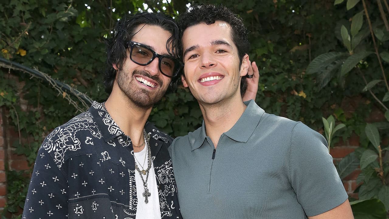 Sebastián, hijo de Mayrín Villanueva y Jorge Poza; junto a Eduardo Zucchi, hijo de Itatí Cantoral y Eduardo Santamarina.