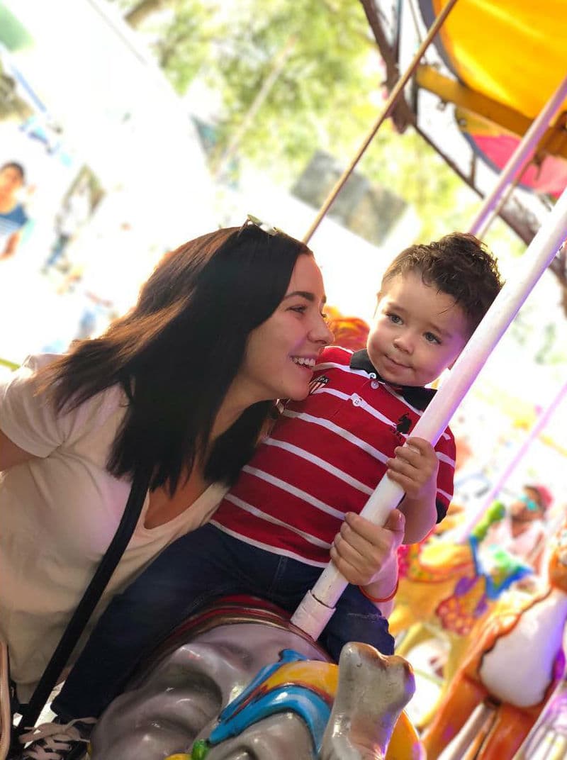 Ariadne Díaz y su pequeño Diego son igualitos
