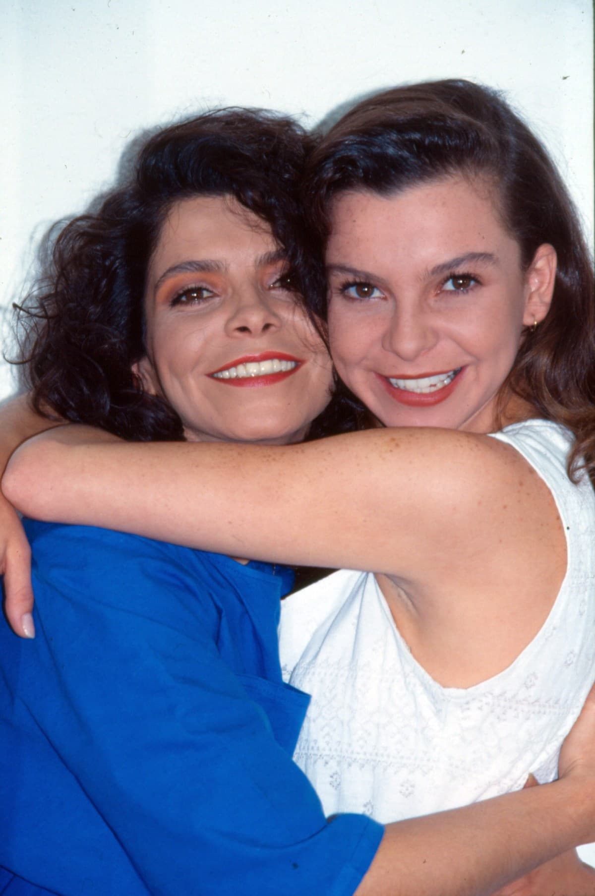 La actriz detalló que fue adoptada por sus abuelots maternos