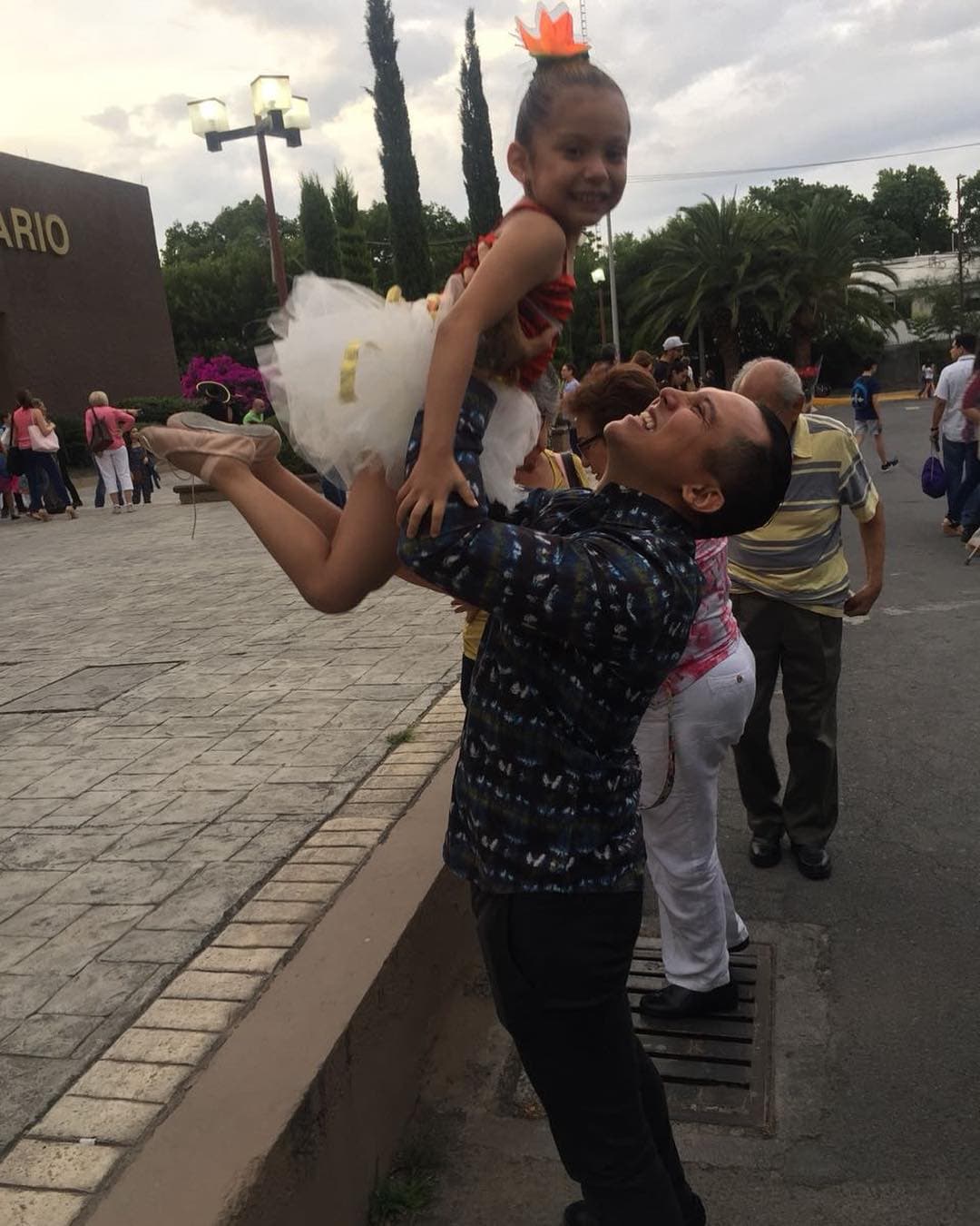La relación tampoco prosperó y se separaron bajo mutuo acuerdo, por lo que hasta la fecha tienen una buena relación por el bienestar de su pequeña. “Después terminamos la relación, también por la inmadurez de los dos, porque ella me decía ‘no hagas esto’ y yo decía ‘¿por qué no?’”, indicó.
