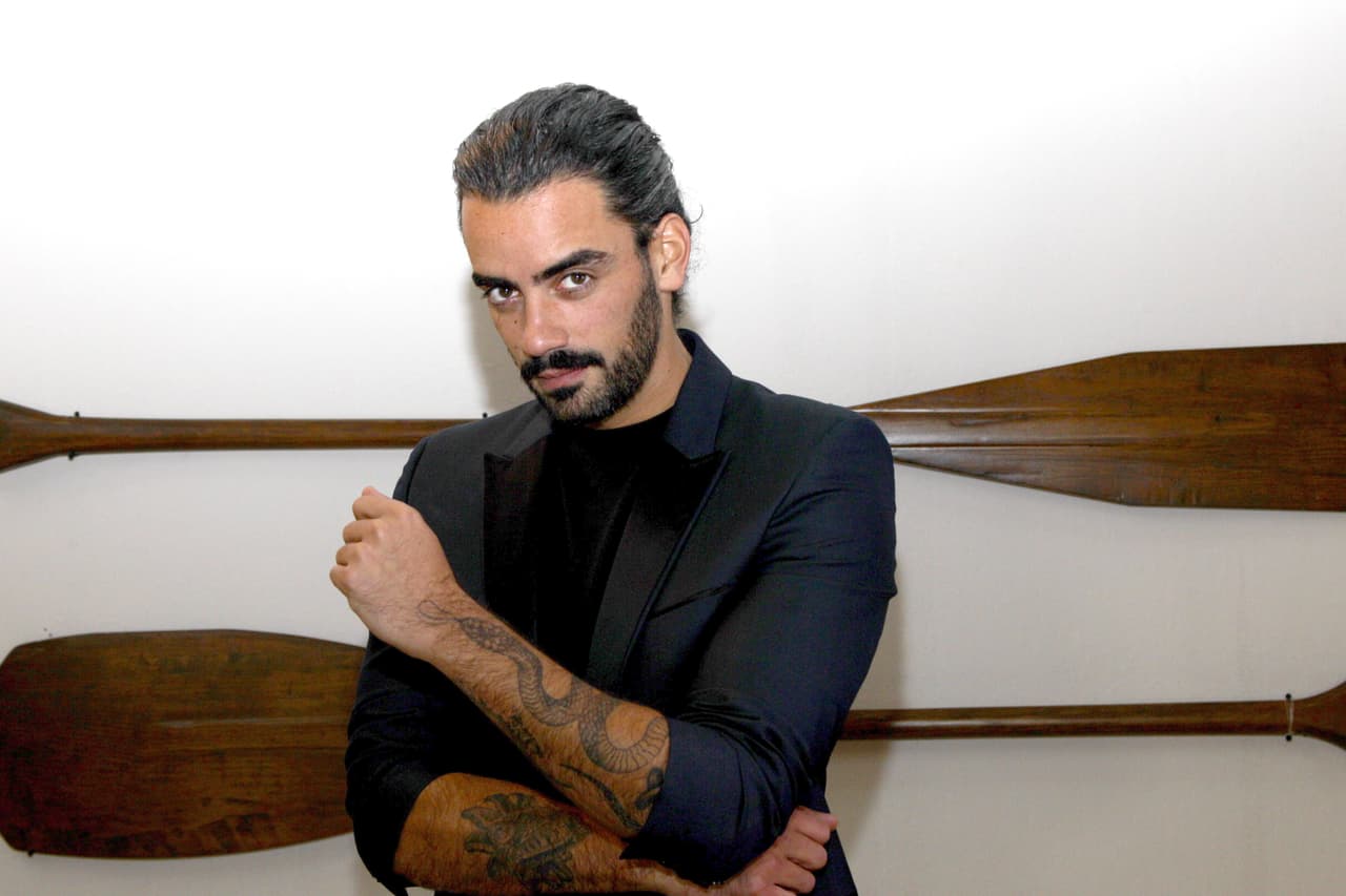 El actor recibió aplausos de su compañero en Cabo, Matías Novoa, por su excelente interpretación.