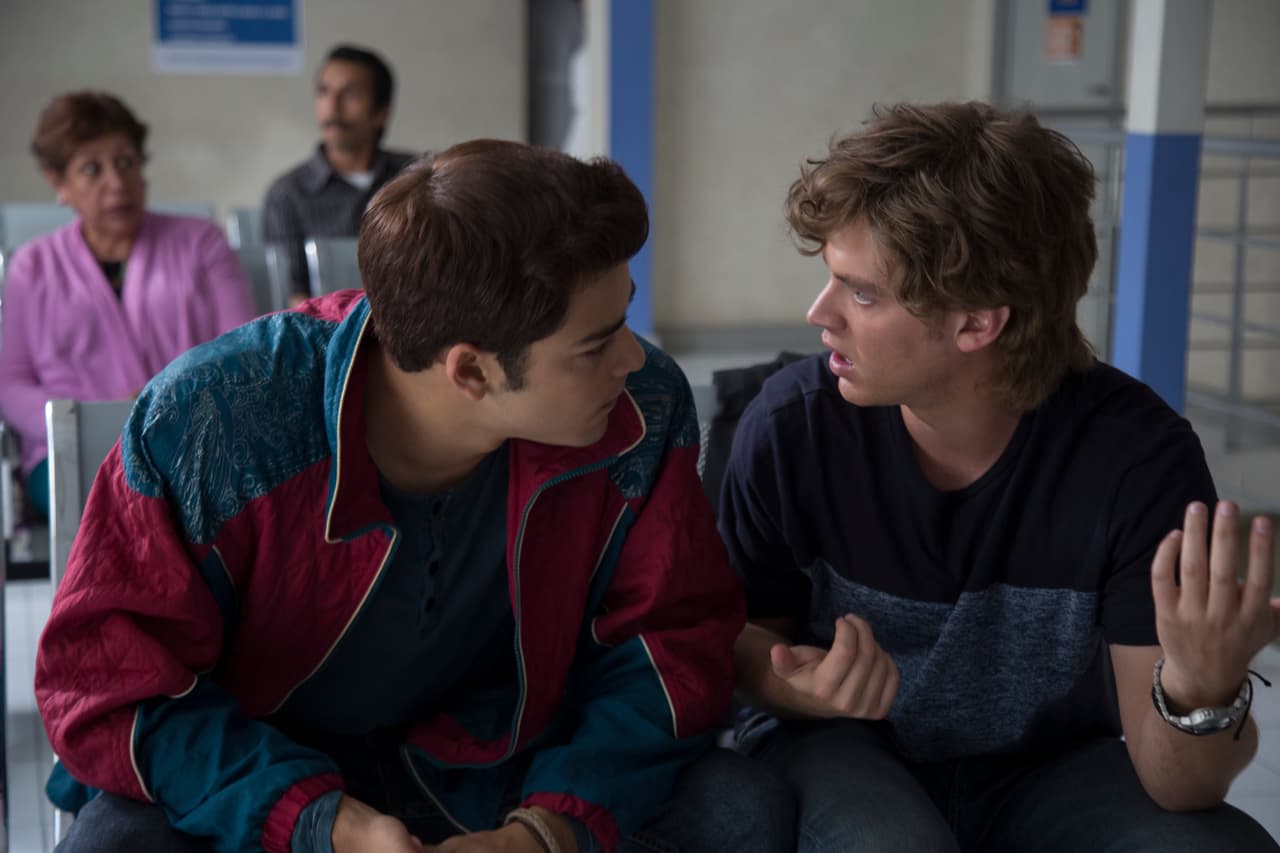 'Juanjo' y 'Charly' son grandes amigos, lástima que las cosas luego cambiarán.