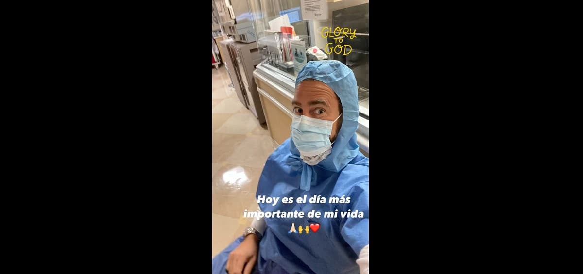 El actor mostró su emoción en tierna foto en Instagram