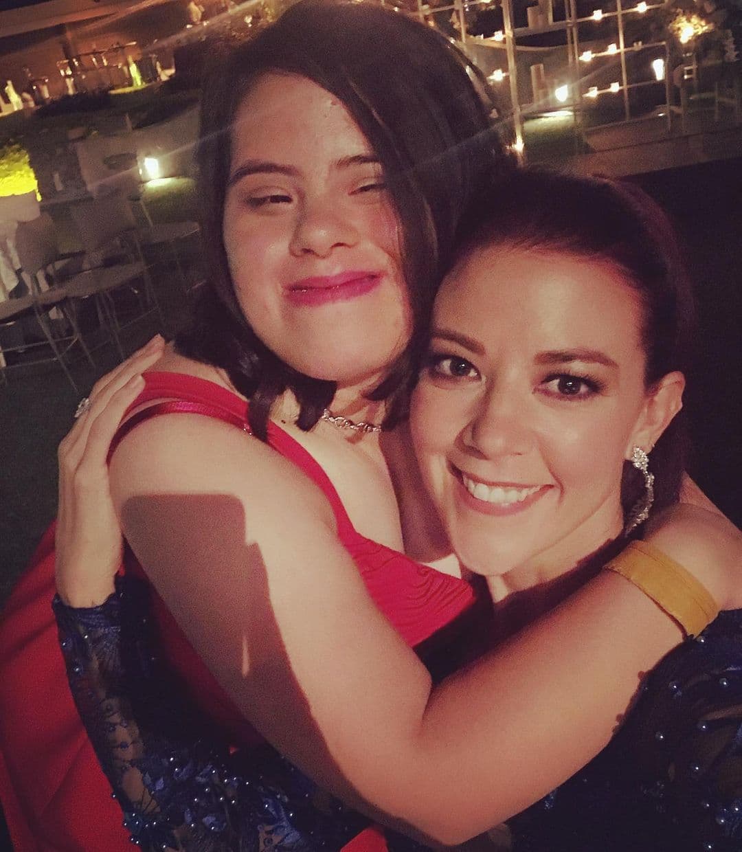 Fernanda Castillo conmueve junto a su hermana con síndrome de Down: ‘Somos igualmente diferentes’