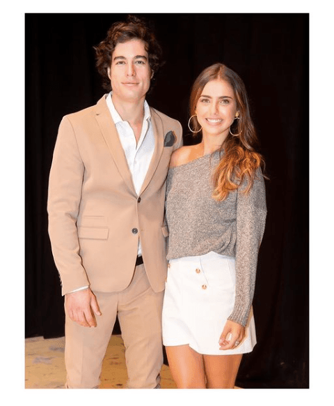Luego de mantener una relación amorosa por poco más de un año y medio, Michelle Renaud y Danilo Carrera anunciaron su ruptura la tarde de este lunes 25 de enero, a través de sus respectivas cuentas en Instagram.