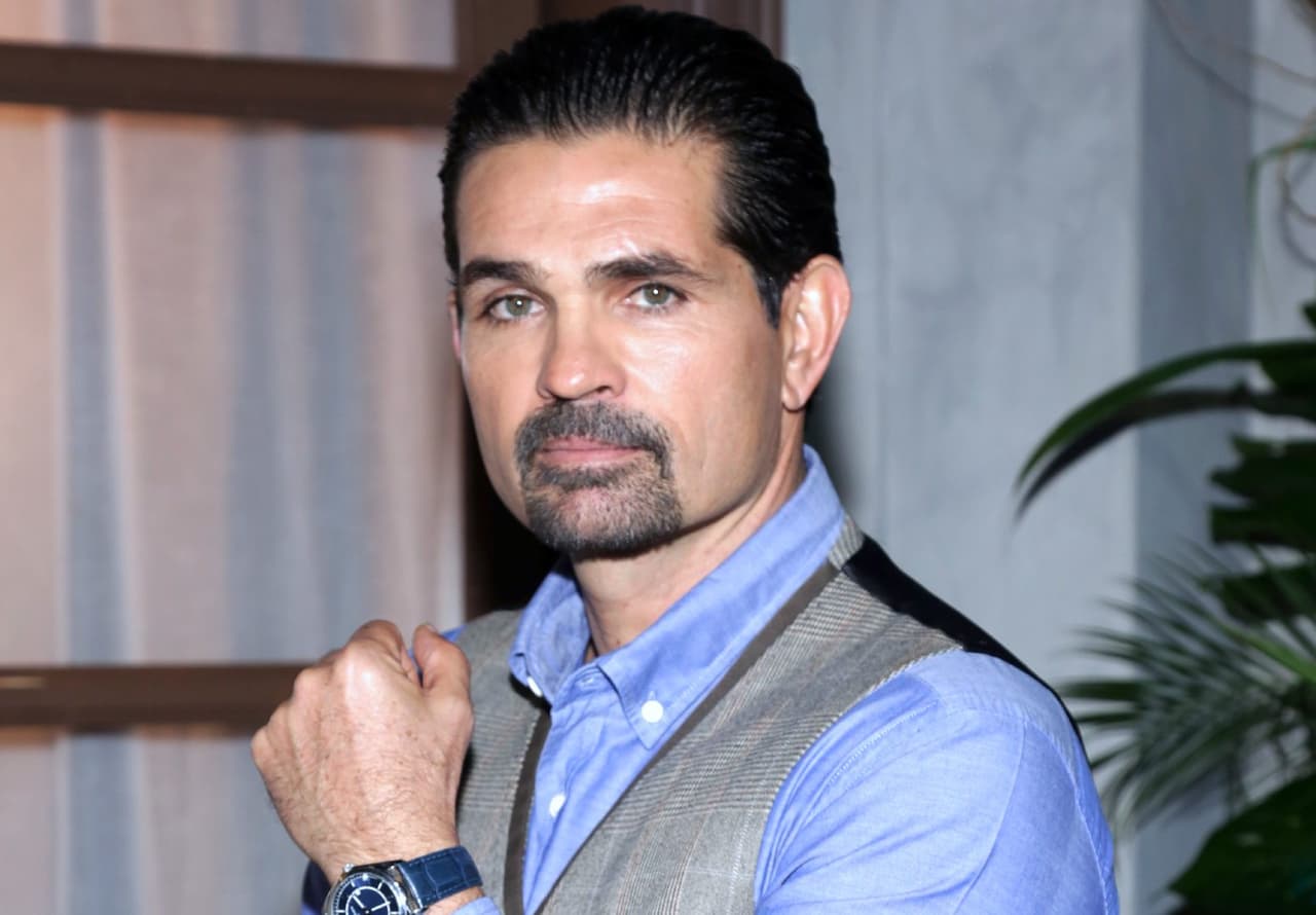 Ferdinando Valencia se entera del género de su bebé y se desploma en lágrimas; así fue la reacción del querido actor