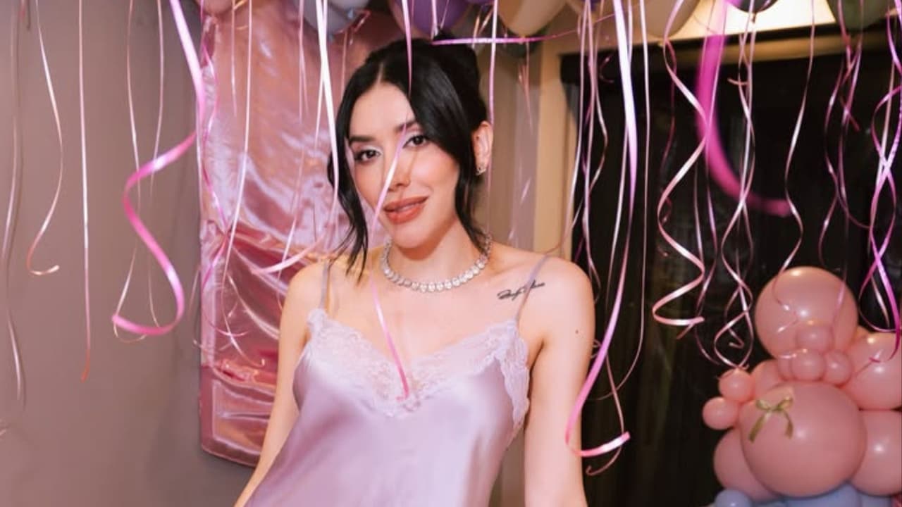 Karime Pindter comienza los festejos de su cumpleaños con una pijamada: “¿Qué más es posible?”
