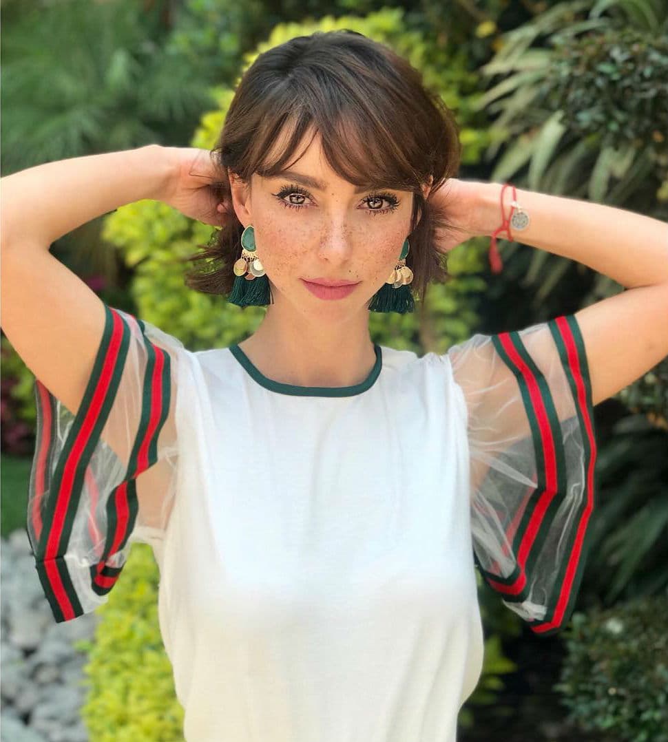 Natalia Téllez publica controversiales fotos… ¿De su boda?
