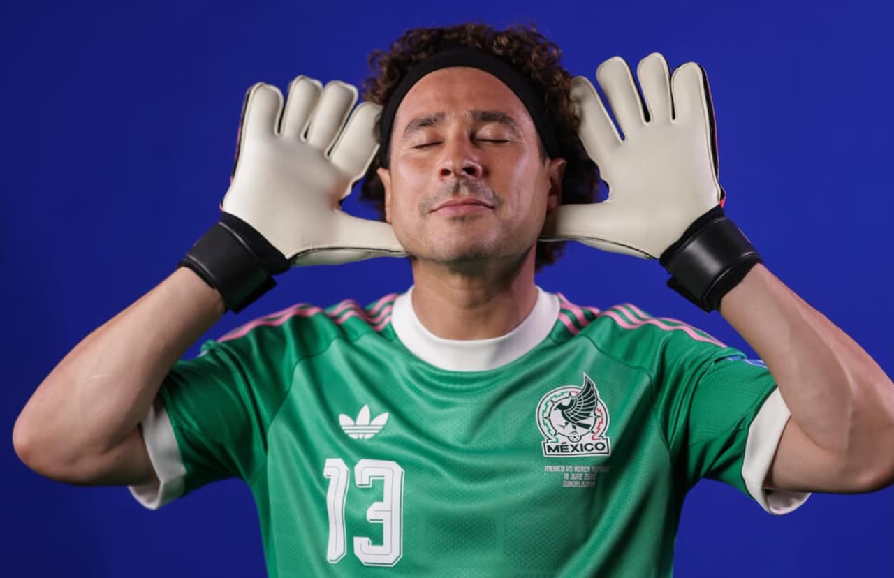 Memo Ochoa.