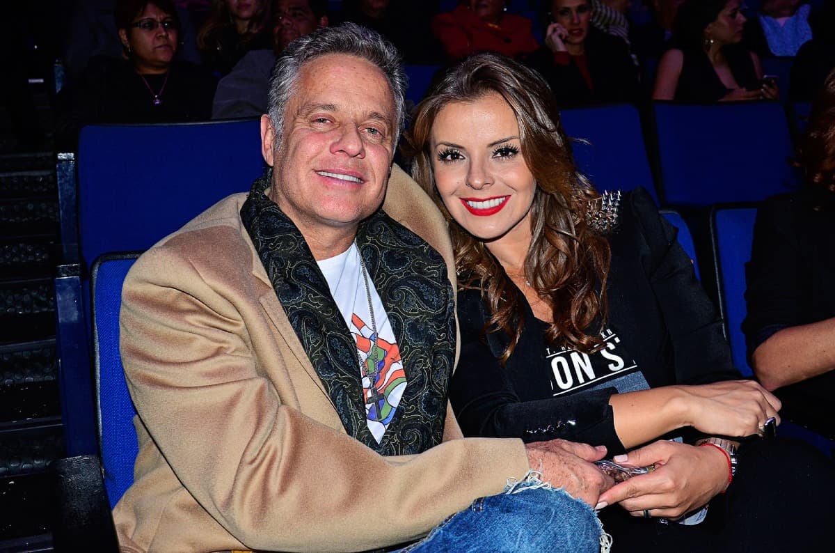Alexis Ayala tiene inesperada reacción ante preguntas sobre su exesposa, hace revelación