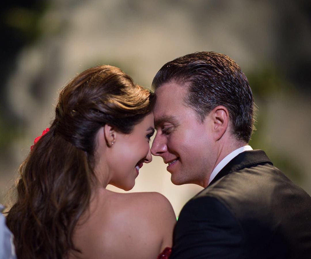 Anahí y su marido se dedican tierno fotos en Instagram