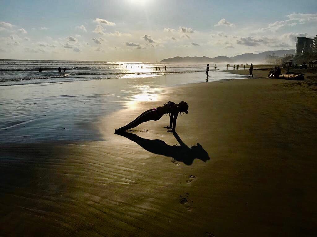 La venezolana utiliza las redes sociales para lucir su cuerpazo en muy poca ropa