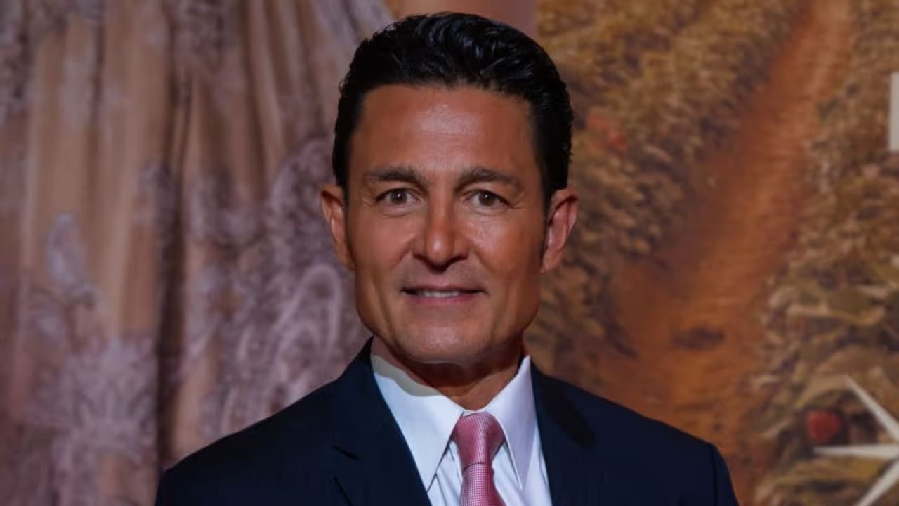 Fernando Colunga rompe el silencio: así responde tras viralizarse supuestas fotos de su esposa e hijo