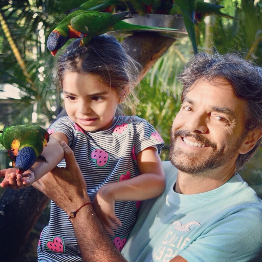 Comparan a Aitana con personaje de Eugenio Derbez por esta foto
