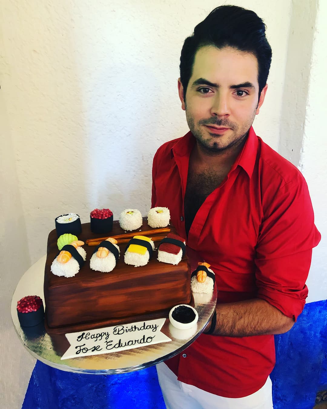 El actor José Eduardo Derbez mostró cómo celebró su cumpleaños