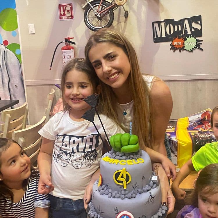 Michelle Renaud festejó a lo grande el cumpleaños de su hijo Marcelo y junto a su exesposo Josué Alvarado le organizaron tremenda fiesta al menor por sus 4 años de vida, hecho que mostró en redes sociales con fotografías y videos.