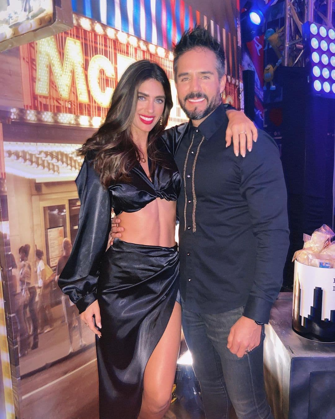 José Ron: los arriesgados y modernos looks de su novia Luciana Sismondi