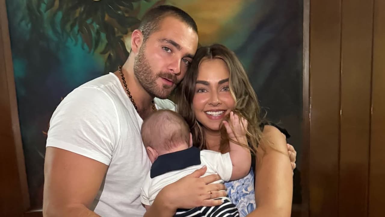 Claudia Martín y Carlos Said celebran los 5 meses de su bebé con tierna foto
