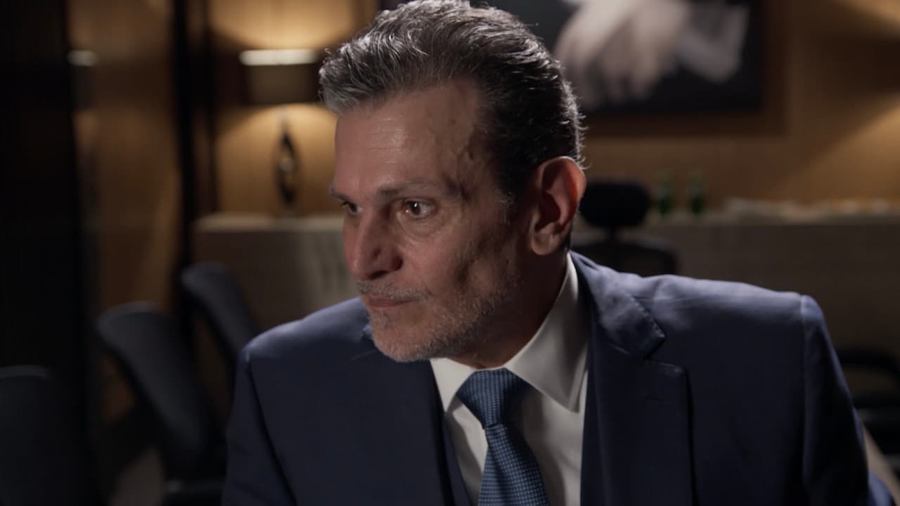 Guillermo García Cantú apareció en la telenovela repitiendo su papel de "Alonso Vega", de "Por amar sin ley". ¿Qué otros personajes de esta historia veremos en "Médicos Línea de Vida"?