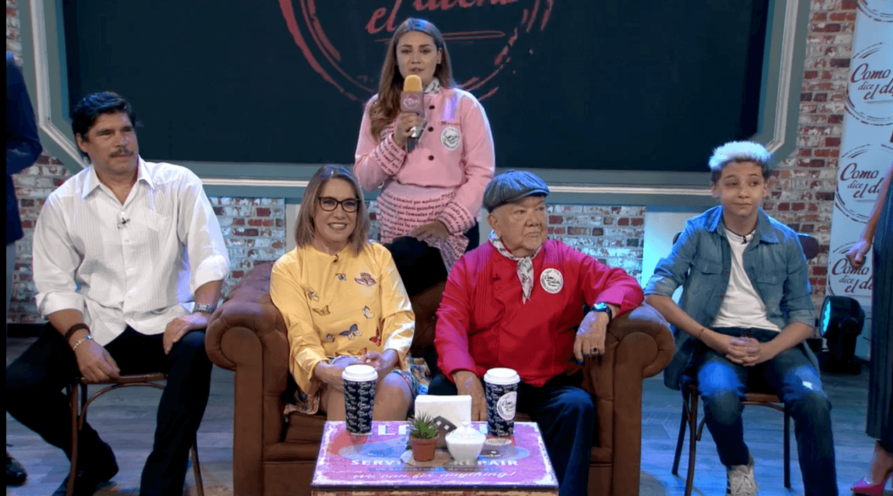 Conferencia de prensa temporada 11 Como dice el dicho