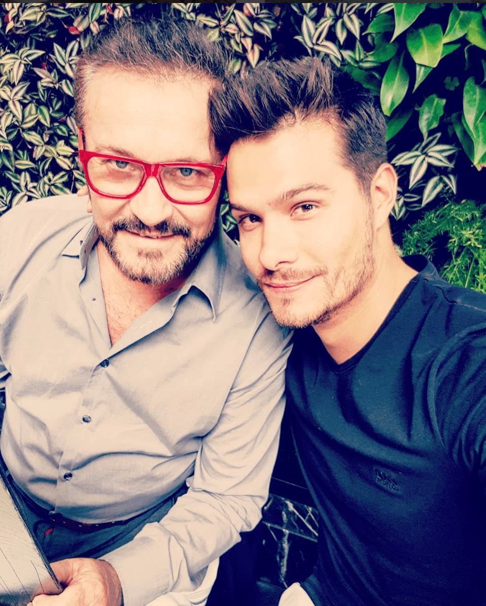 La cocina es un arte que también aprendió de su papá Arturo Peniche