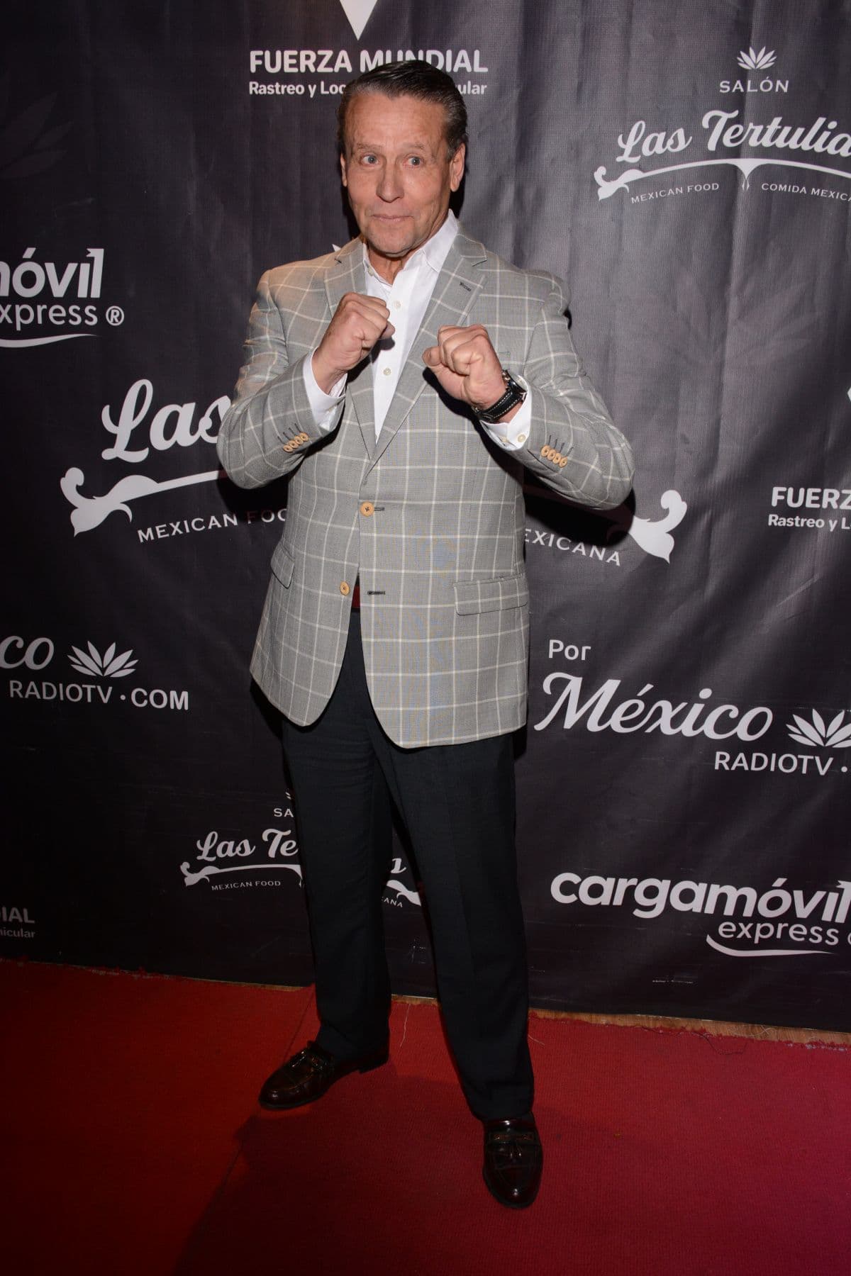 Alfredo Adame lo vuelve a hacer: ¿por qué terminó en el suelo esta vez?