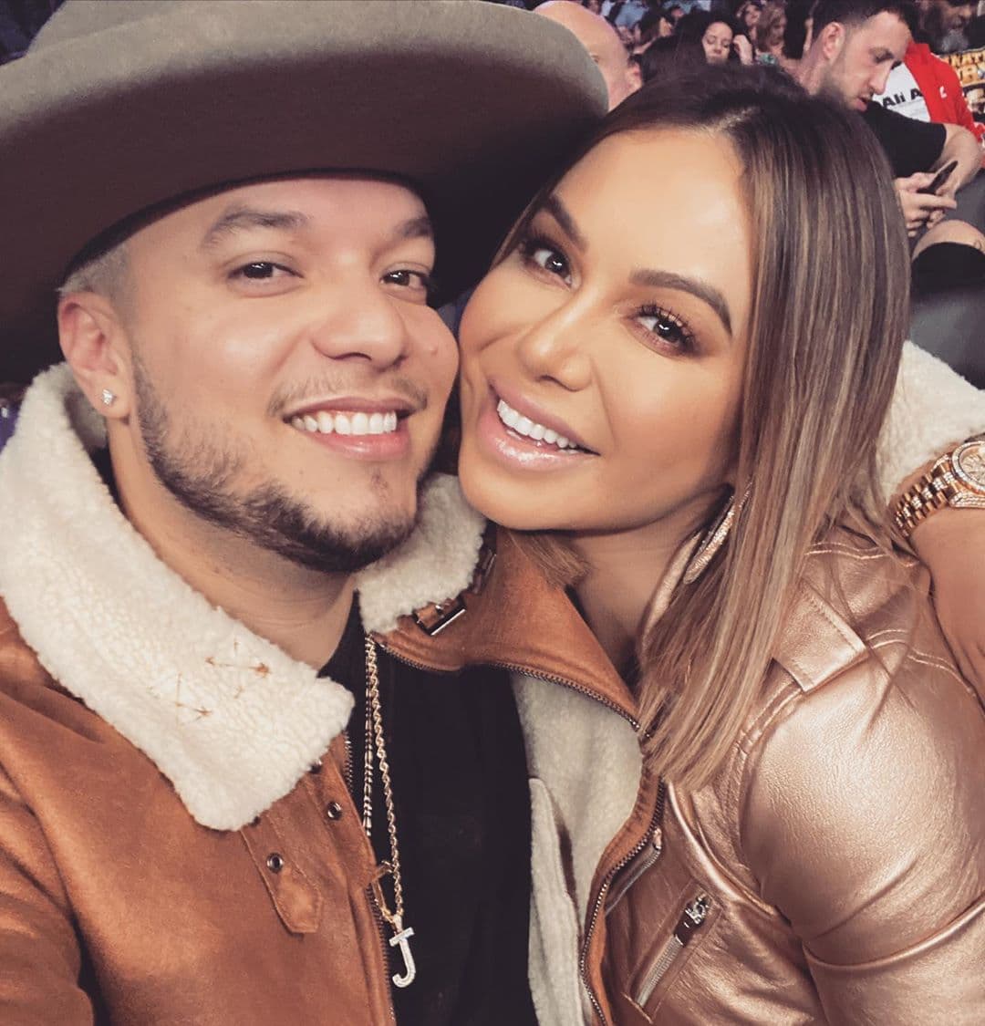 La pareja celebró su primer aniversario de casados el 29 de junio en medio de un distanciamiento y aunque esa fecha tan especial la pasaron separados, ambos compartieron mensajes de reflexión en redes sociales, precisando que no se habían equivocado al elegir a su pareja.