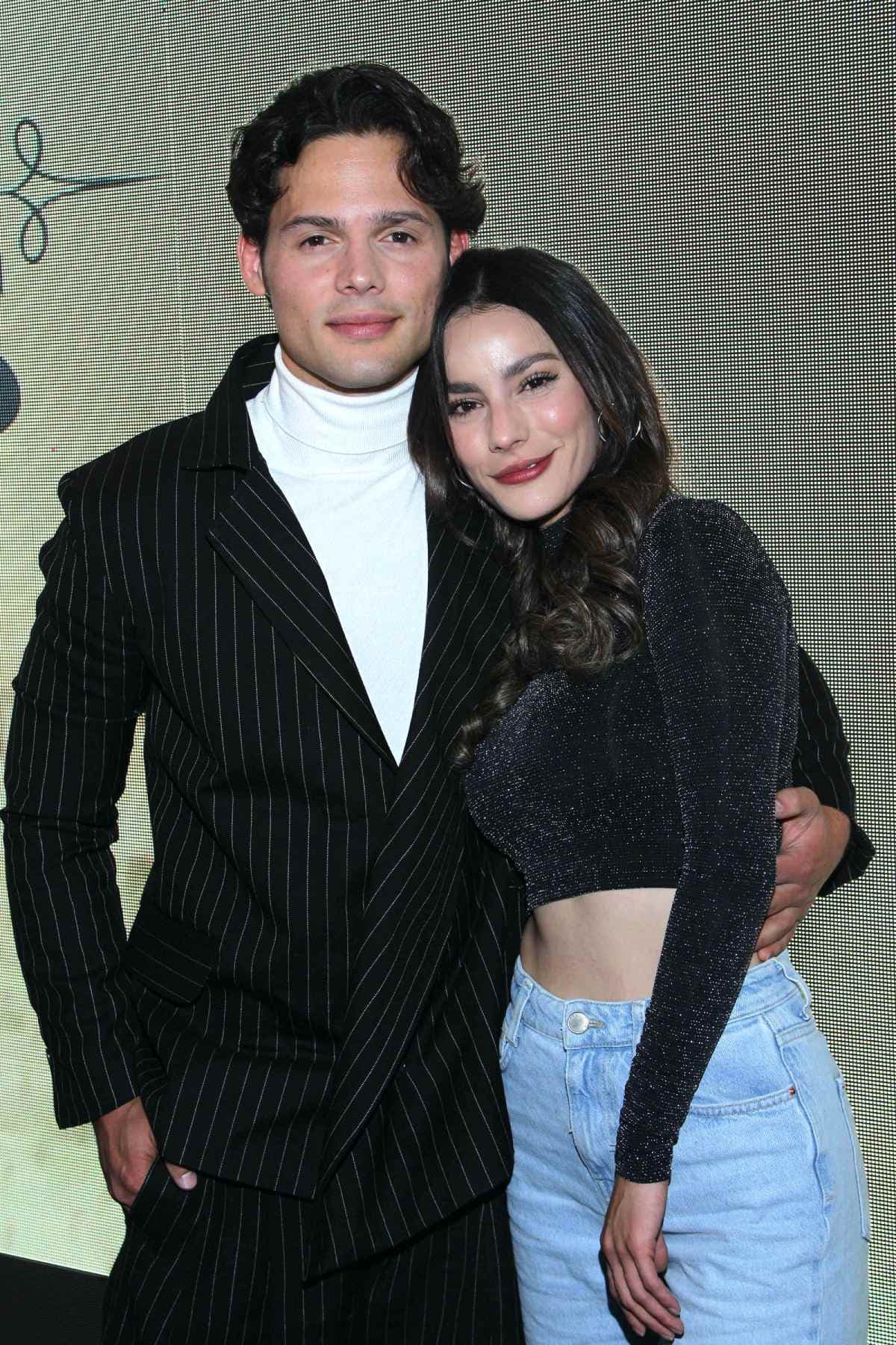 Oka Giner de ‘Perdona Nuestros Pecados’ asombra al publicar fotos inéditas de su boda