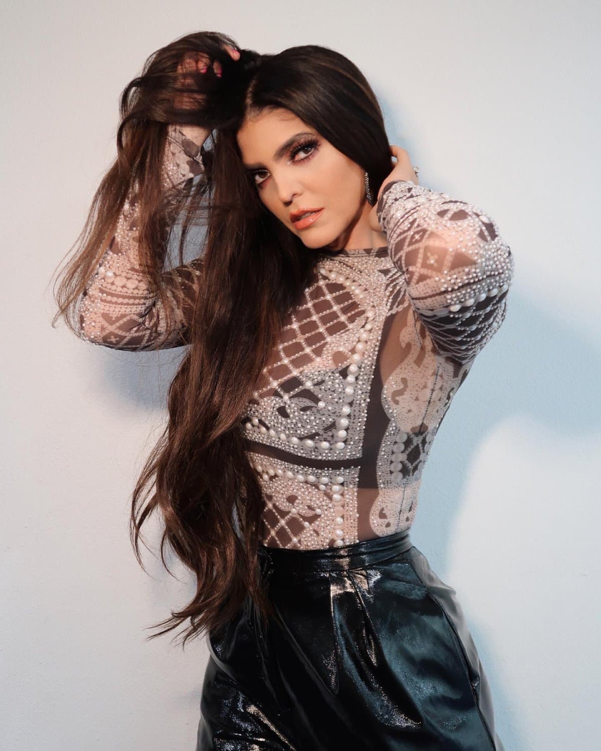 Hermano de Ana Bárbara revela por qué no le habla a la cantante